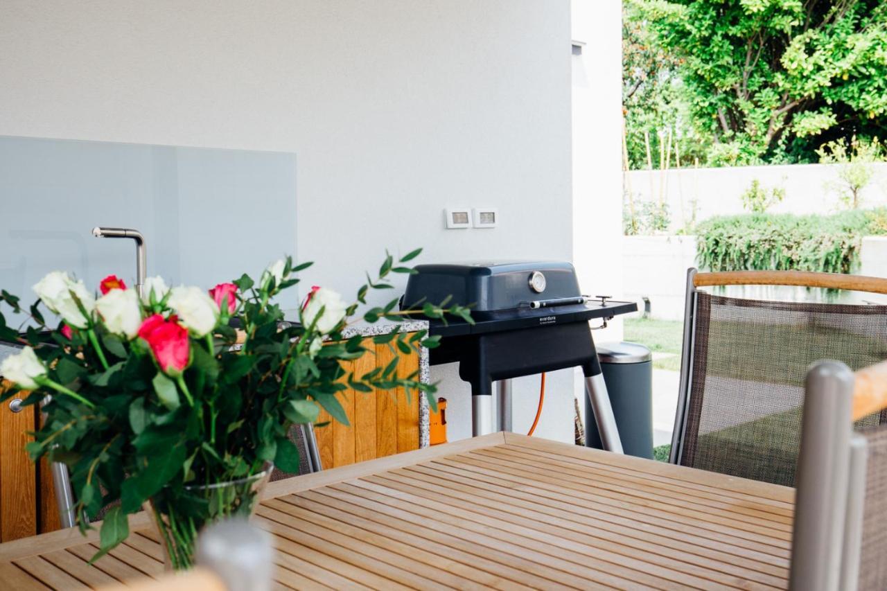 Villa Kraljica Portoroz Bagian luar foto